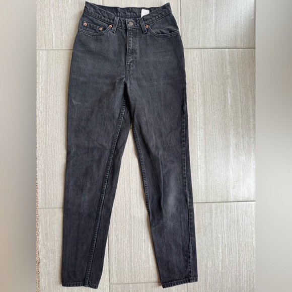 WOMENS LEVI JEANS SZ 9 - Picture 1 of 4